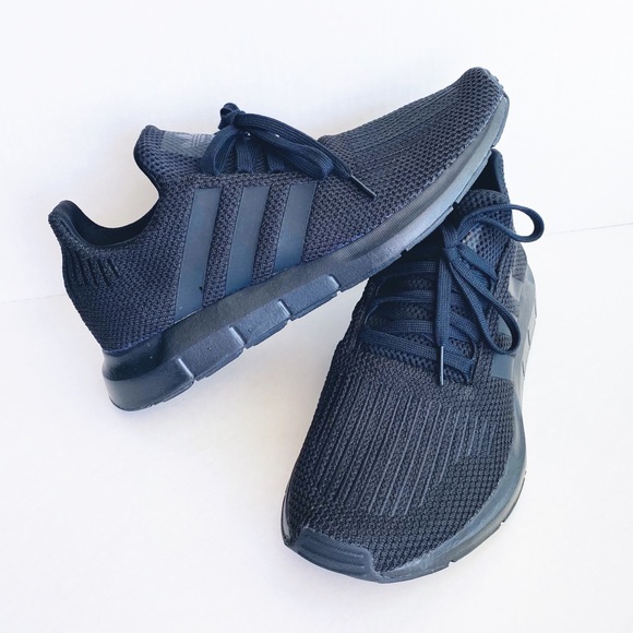 men's swift run knit shoes